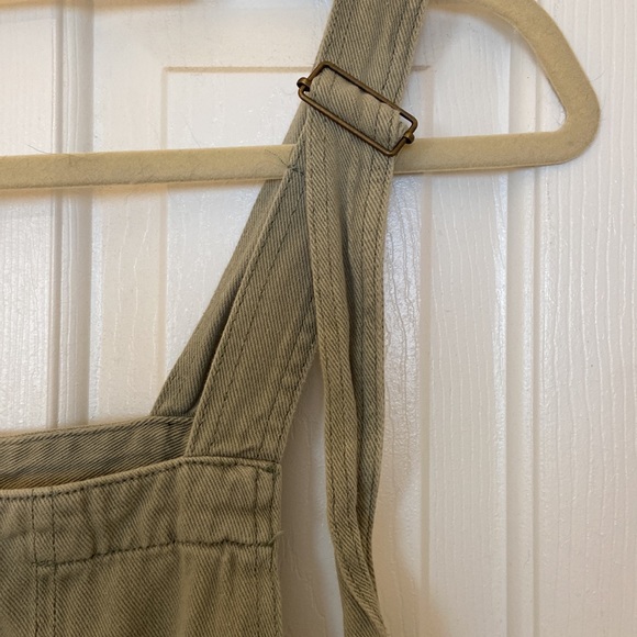 Style Rack overalls. - Picture 6 of 7